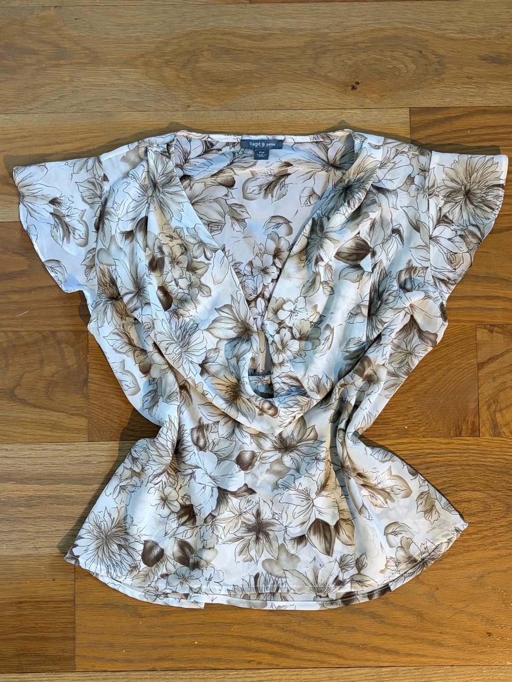 Apt. 9 Cream and Brown Floral V-Neck Blouse